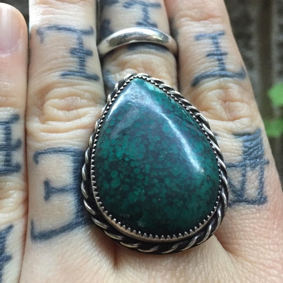 Teardrop Turquoise’s Ring - Picture 2 of 3